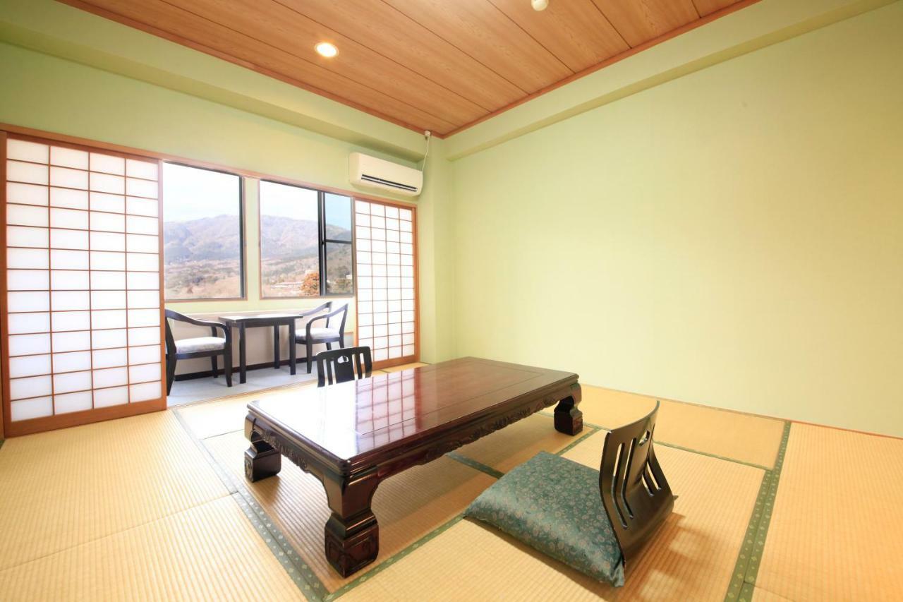 Готель Kkr Hakone Miyanoshita Екстер'єр фото