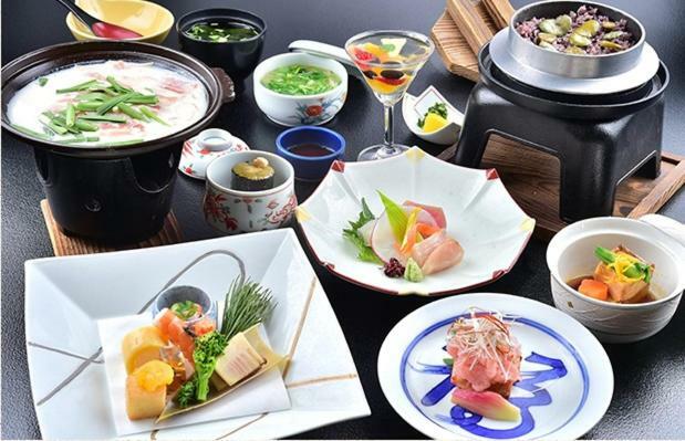 Готель Kkr Hakone Miyanoshita Екстер'єр фото
