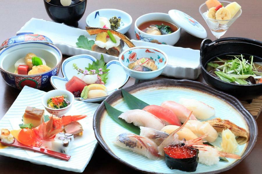 Готель Kkr Hakone Miyanoshita Екстер'єр фото