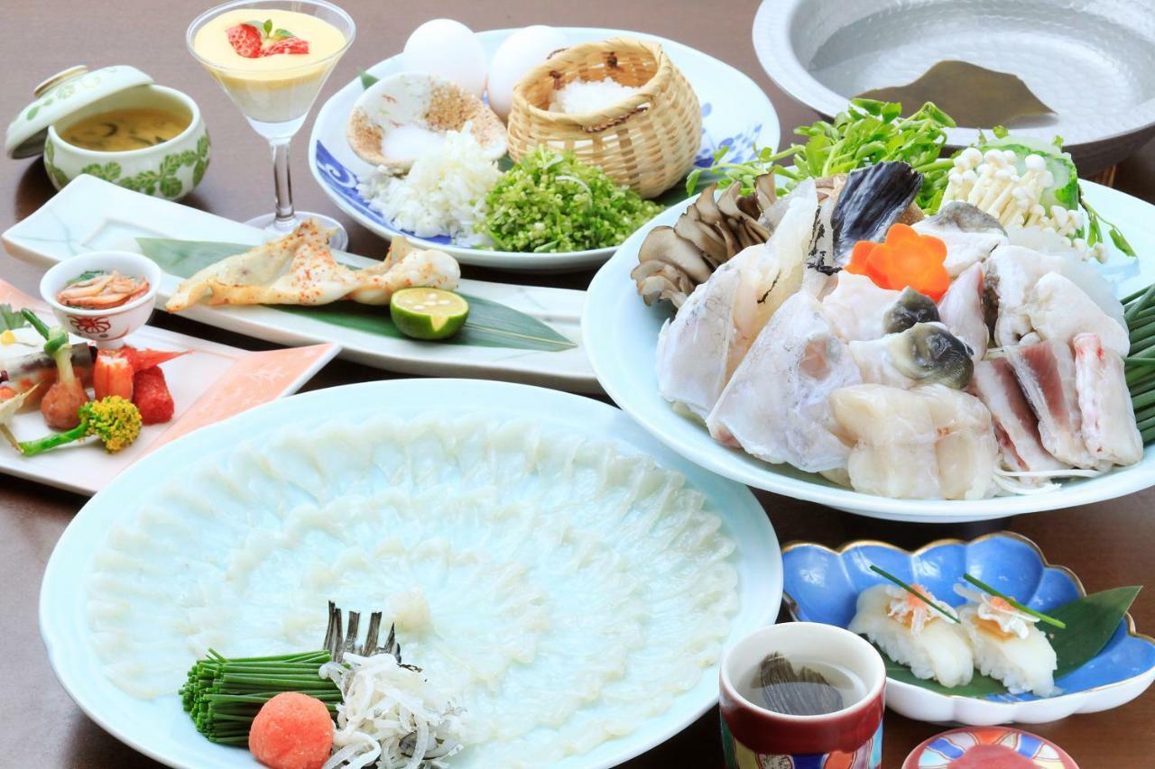 Готель Kkr Hakone Miyanoshita Екстер'єр фото
